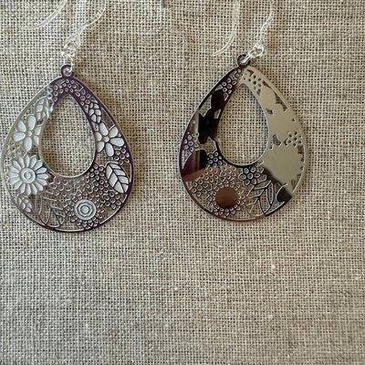 Lightweight hypoallergenic earrings - safe for metal allergies - Image 4