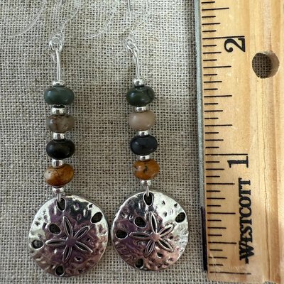 Lightweight hypoallergenic earrings - safe for metal allergies - Image 3