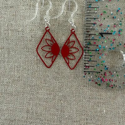 Allergy-friendly earrings - hypoallergenic materials - Image 2