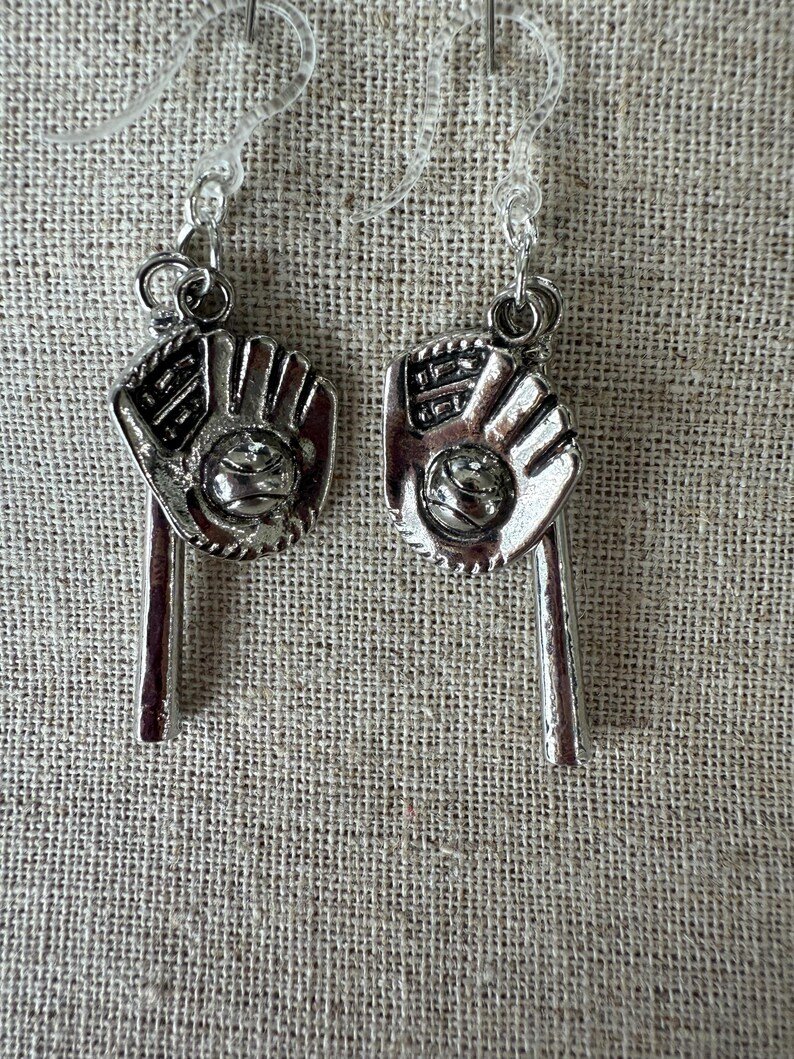 Hypoallergenic Earrings for Sensitive Ears - Nickel Free