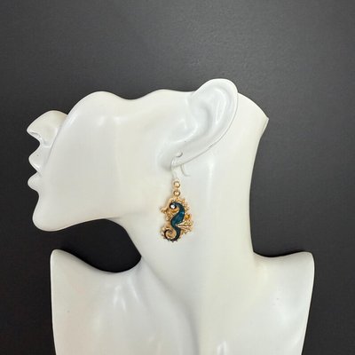 Lightweight hypoallergenic earrings - safe for metal allergies - Image 7
