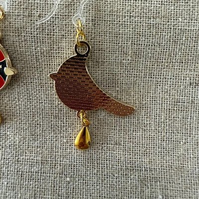 Allergy-friendly earrings - hypoallergenic materials - Image 4