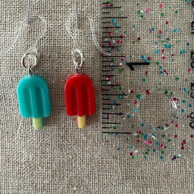 Lightweight hypoallergenic earrings - safe for metal allergies - Image 3