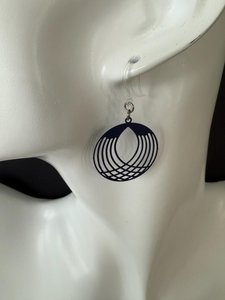 Hypoallergenic earrings for sensitive ears - Image 4