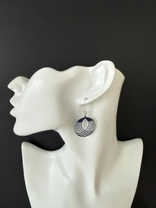 Hypoallergenic earrings for sensitive ears - Image 5