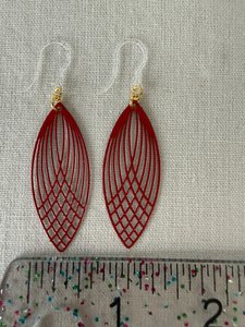 Hypoallergenic earrings for sensitive ears - Image 2